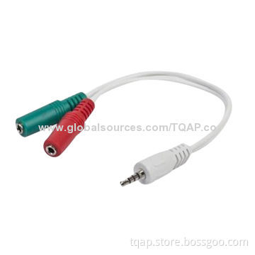 3.5mm 4-pin plug to 3.5mm stereo + microphone sockets adapter cable, white